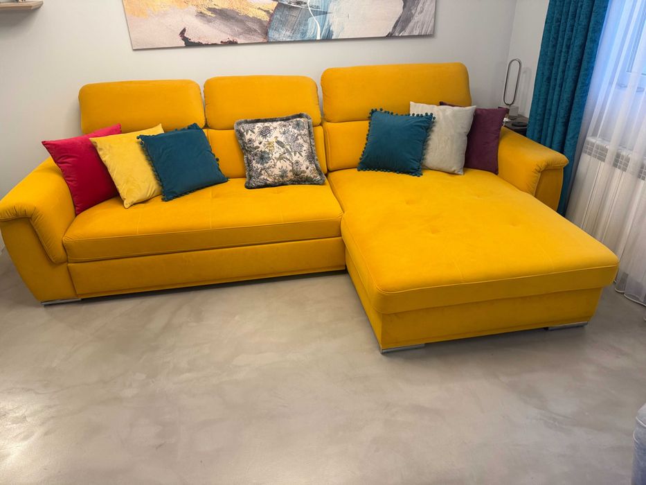 Ътлов диван, фотьойл и табуретка на страхотна цена!