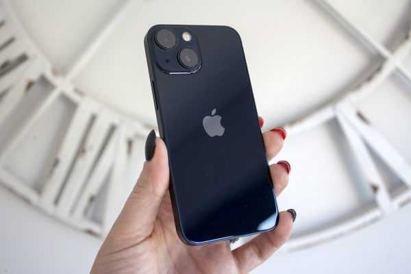 Apple iPhone 13 mini 128GB Midnight нов/запечатан 12м. гаранция