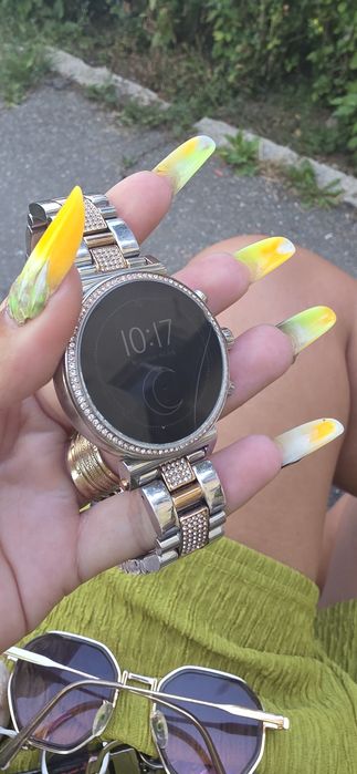 Michael kors smart
