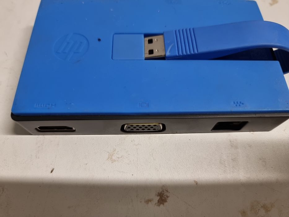 Hp travel dock display link