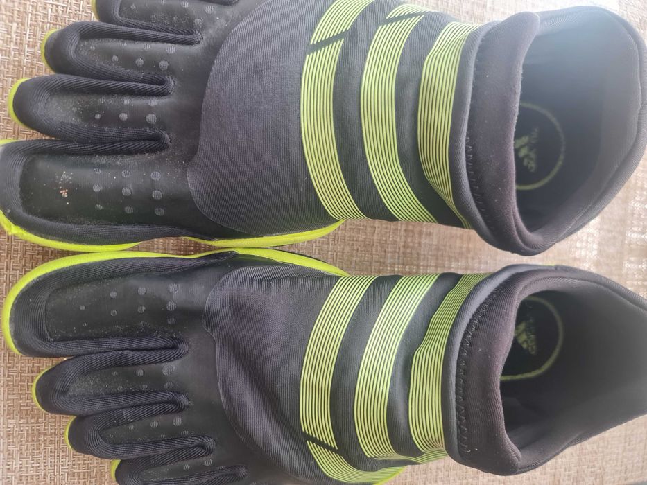 Adidas Adipure са обувки с пръсти. Синьо и черно.Аналог Five Fingers