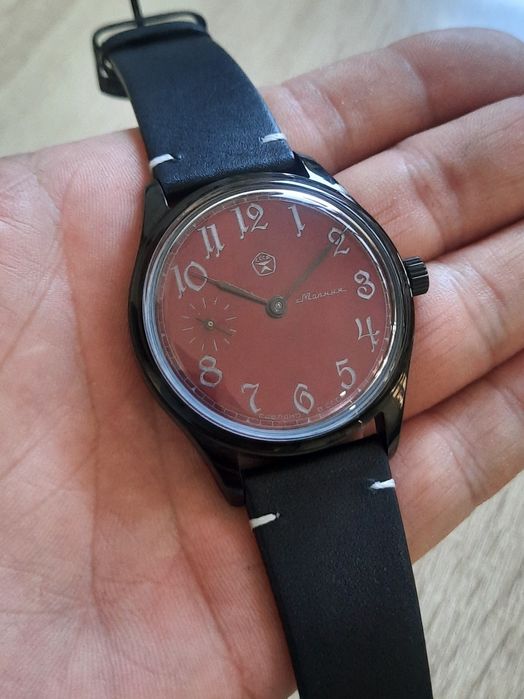 Эксклюзивные часы Молния