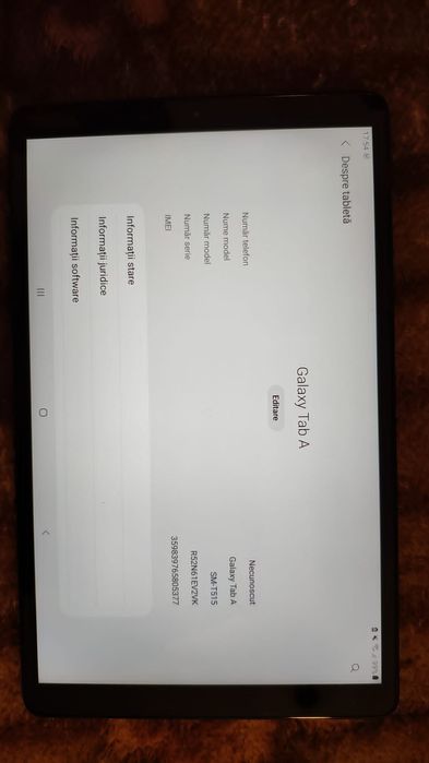 Tableta Samsung 10" cu slot de card si sim  + husa protectie in stare