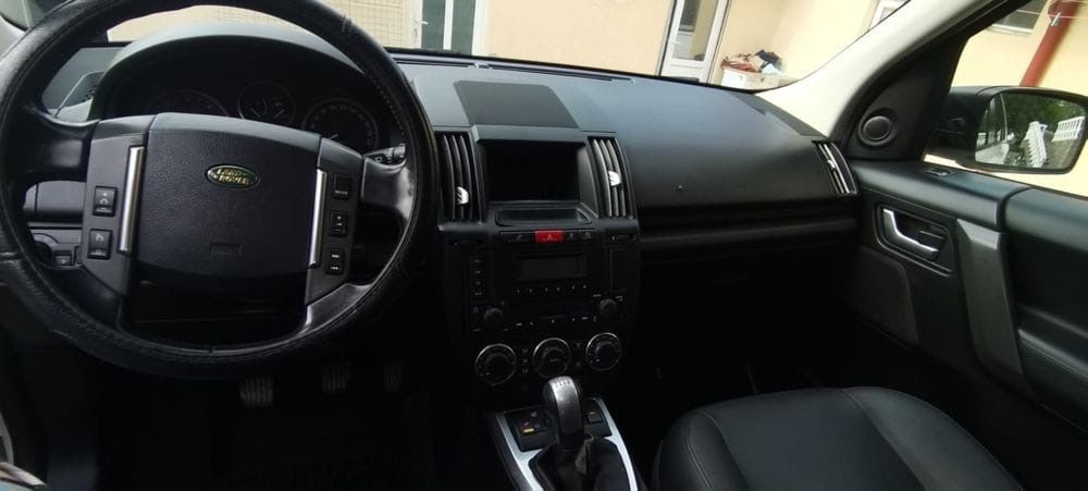 Land Rover Freelander 2