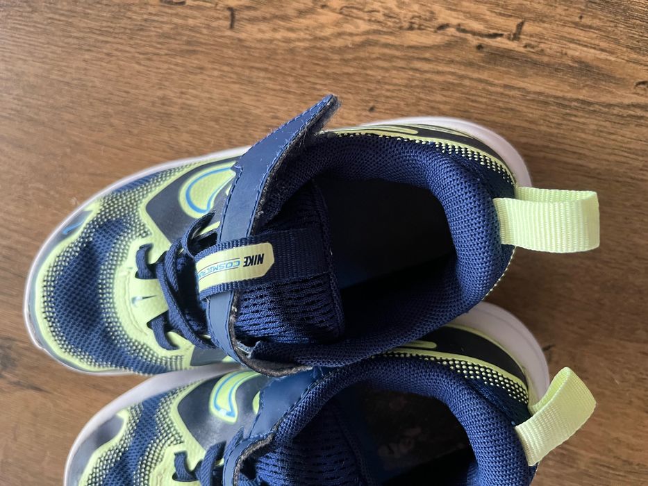 Маратонки adidas и  Nike 26-27 размер