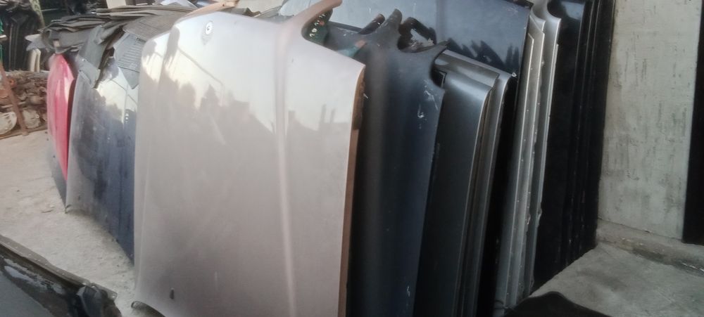 Авто Разбор Мерседес 124 ешка капоты