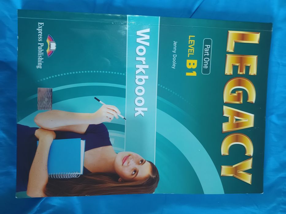 Учебници и учебни тетрадки по английски