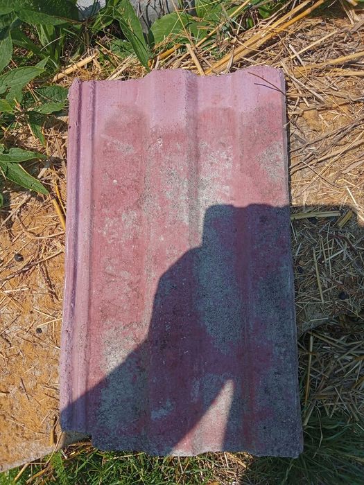 Țigle din beton în stare bună