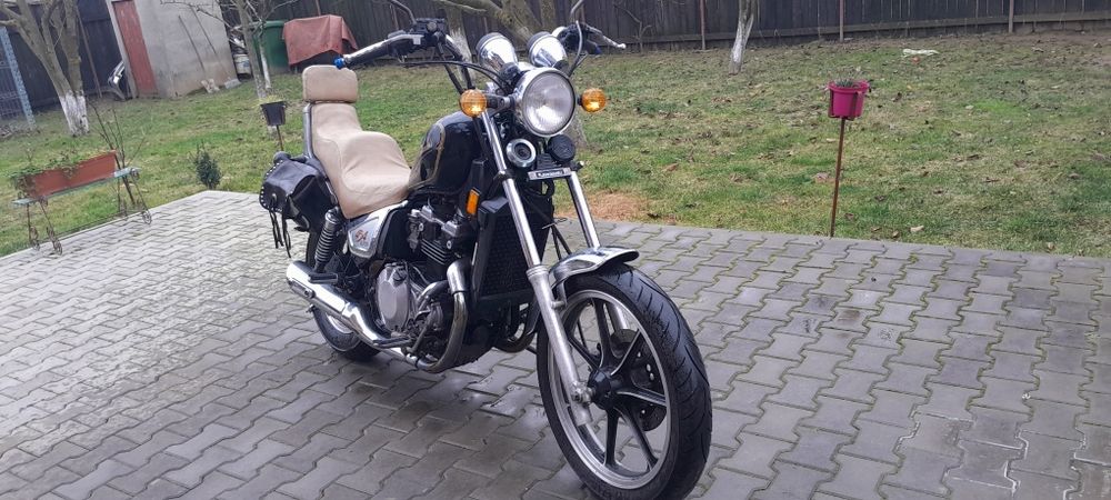 Vand motocicleta kawasaki LTD 454