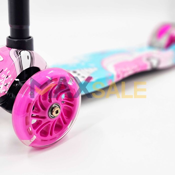 Тротинетка триколка синьо с розово деца спорт 3 светещи колела