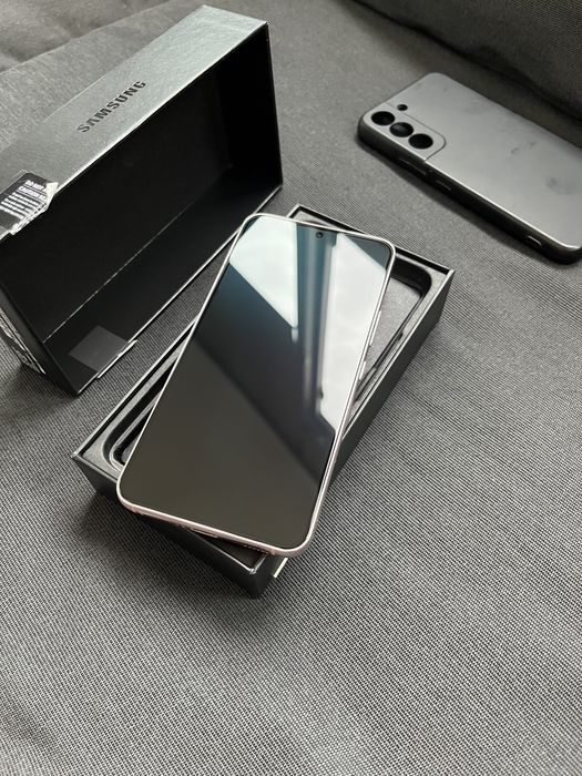 Samsung S22 5G Gold 128GB Dual Sim