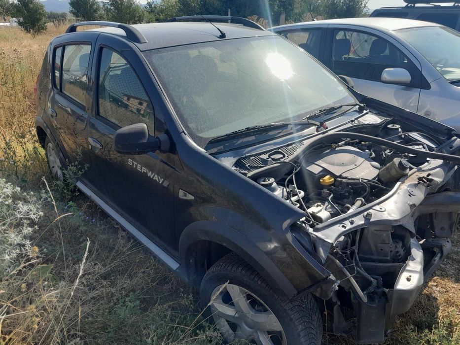 Дачия Сандеро / Dacia Sandero Stepway 1.6 87к.с. - НА ЧАСТИ!