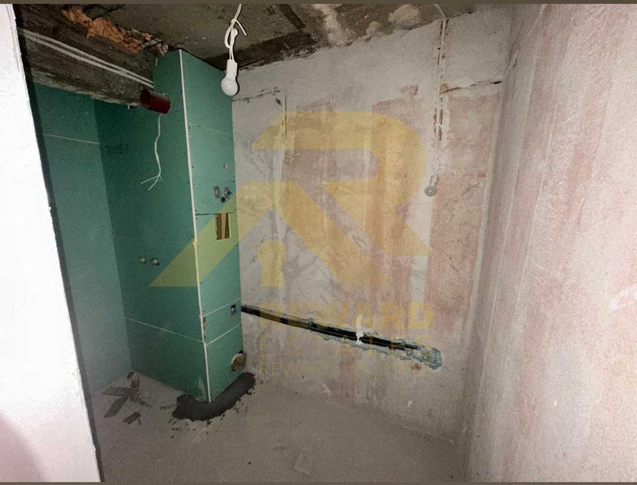 Продава се Двустаен апартамент в София, Манастирски ливади - 65 кв.м за 1959 €/кв.м - Снимка #4