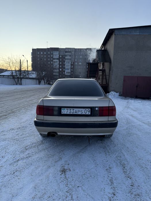 Продаю Ауди 80 b4