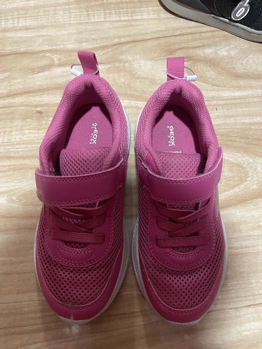 Кроссовки geox 31