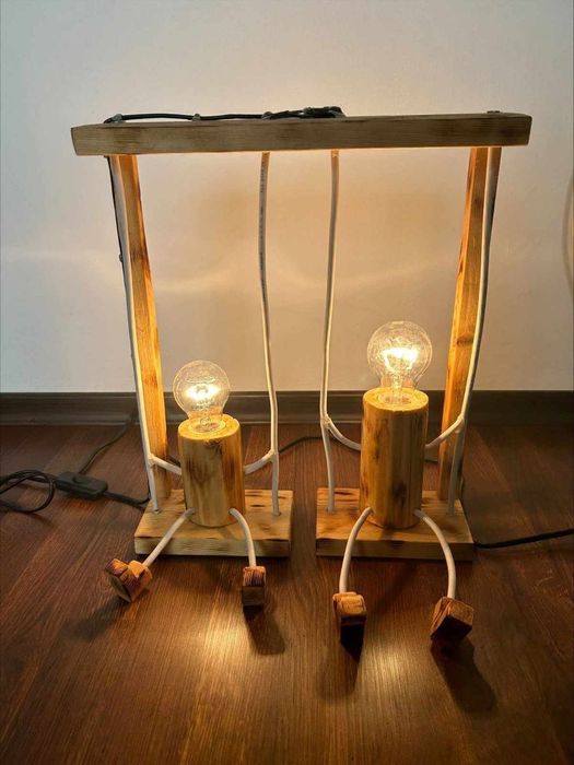 Лампи от естествен материал.