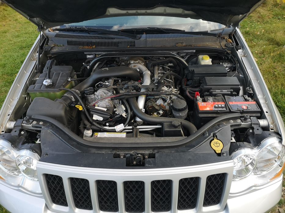 Jeep grand cherokee 2009 V6 4x4 fără rugina
