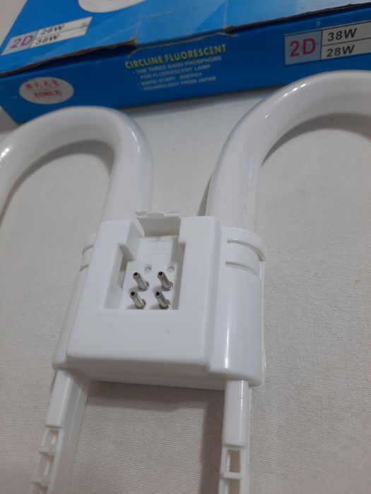 Лампа Бабочка люминесцентная