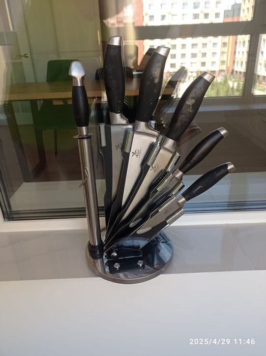 Набор кухонных ножей