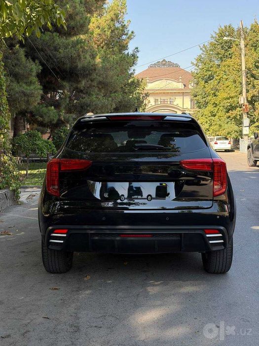 Haval Julion Premium 2025-yil ideal holatda.