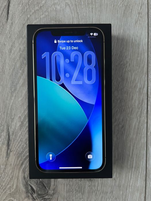 iPhone 12 Pro Gold като Нов