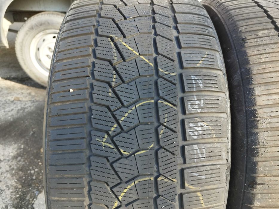 275/40/21 305/35/21 Континентал Уинтър Контакт 2020г 5мм Porsche NO