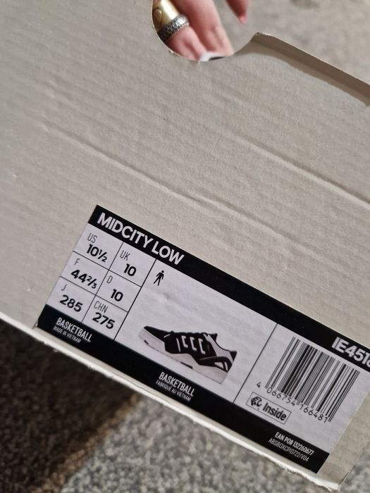 Adidas midcity low