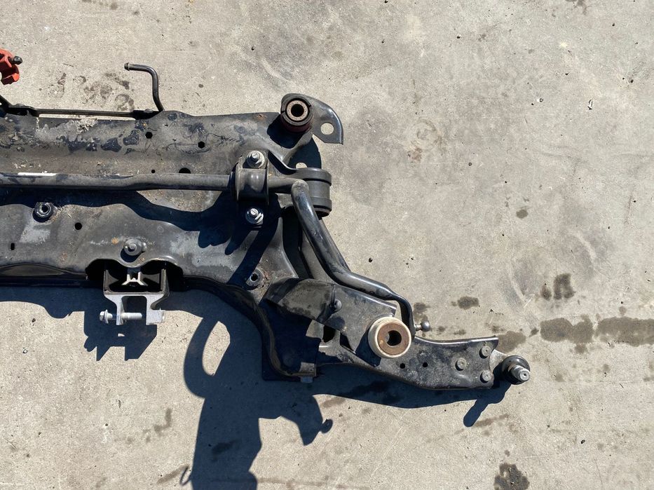 Cadru punte fata VOLVO V40 Cross Country 31360259