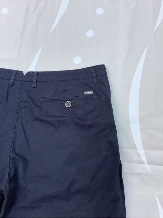 Pantaloni scurti Bugatti marime 52
