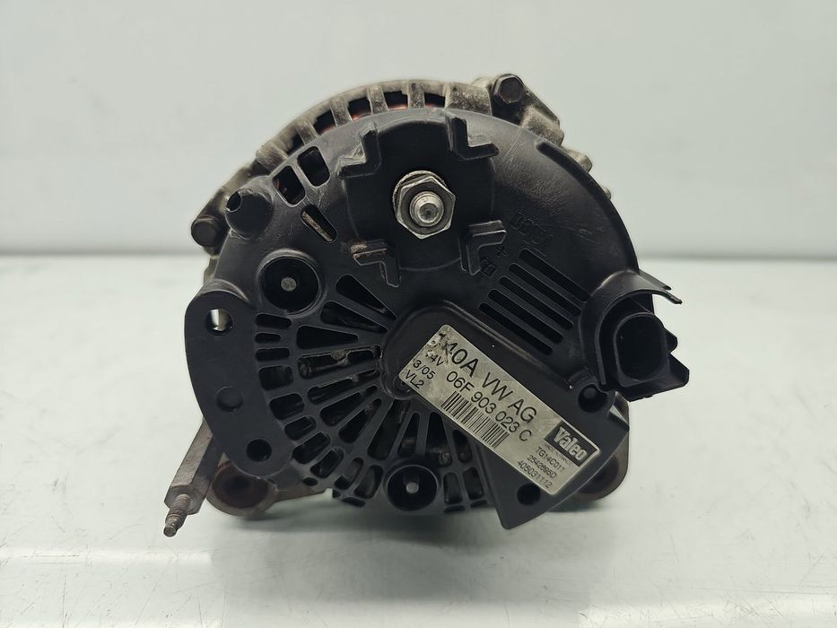Alternator Volkswagen Golf 5 (1K1) [Fabr 2004-2008] 06F903023C 1.9 TDI