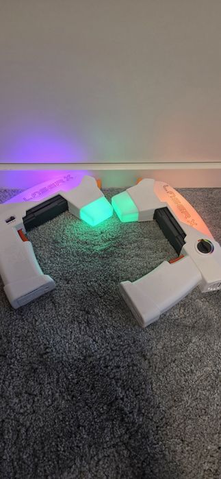 Două pistoale Laser X.