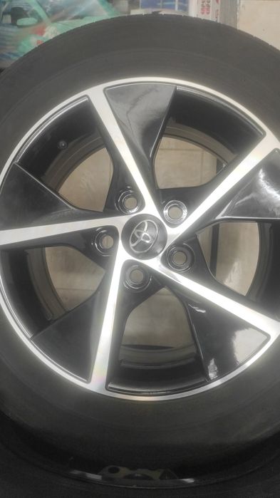 215/60R16 YOKOHAMA