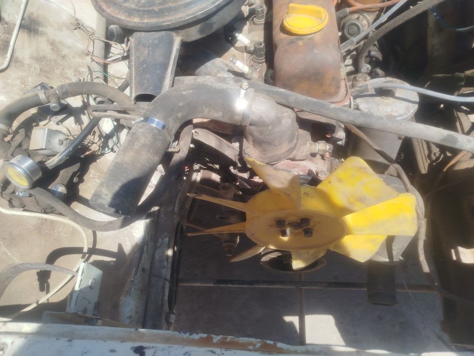 24 10 motor sotiladi