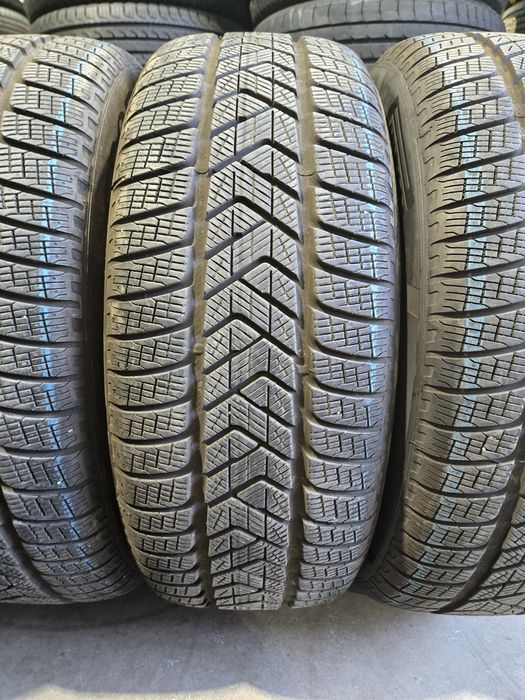 235/55/19 PIRELLI 4бр
