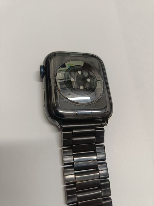 Apple watch 9 45 mm с дополнительными ремнями