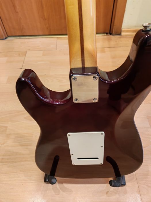Squier stratocaster made in korea. 1996.