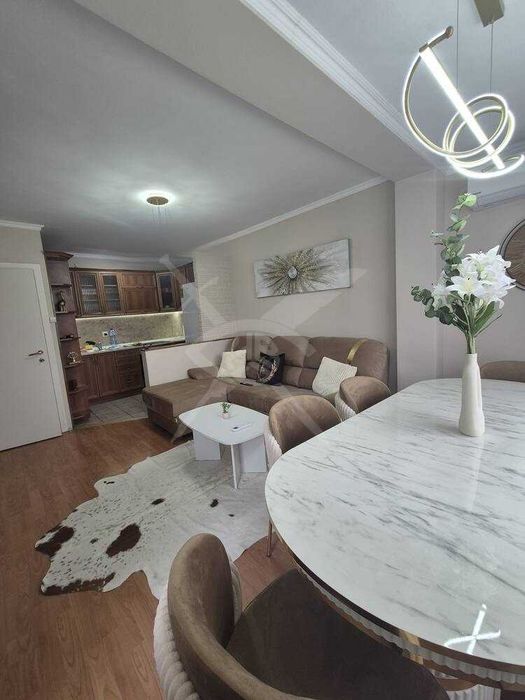 Продава се Тристаен апартамент в Стара Загора, Аязмото - 85 кв.м за 1890 €/кв.м - Снимка #2