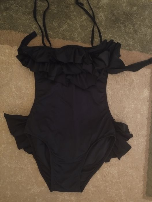 Купальники женские