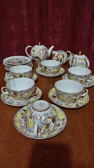 Чайный сервиз Золотые Ромашки