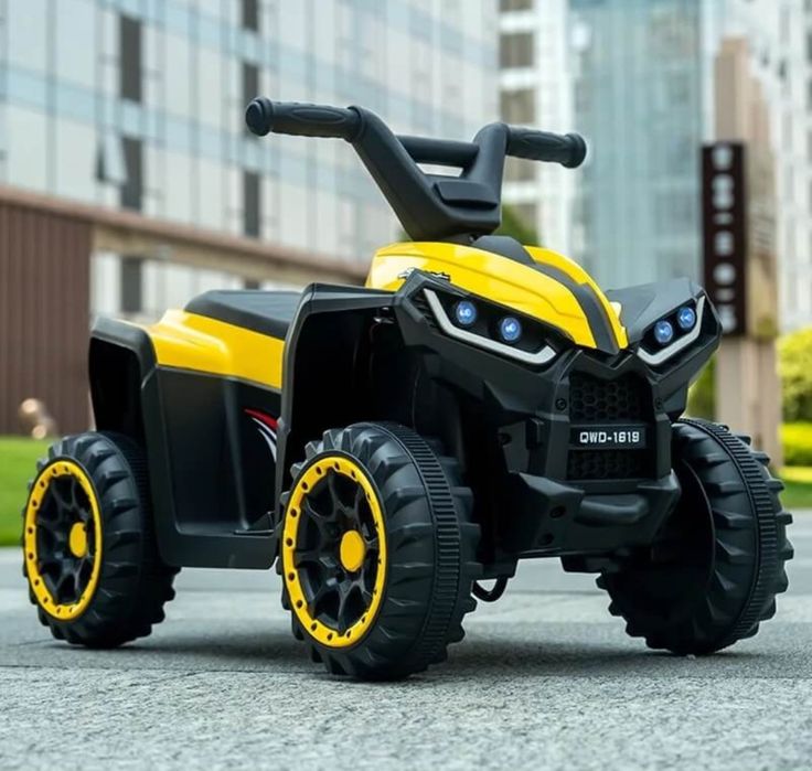 ATV electric pentru copii 6V4Ah cu 2 motoare și faruri LED model 1619