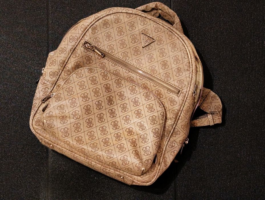 Rucsac dama Guess
