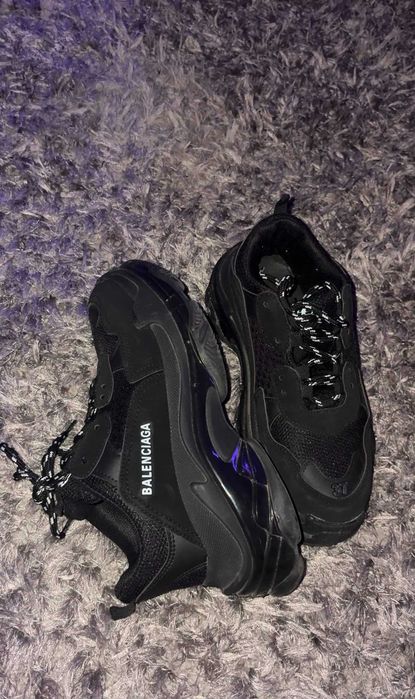 Balenciaga triple S