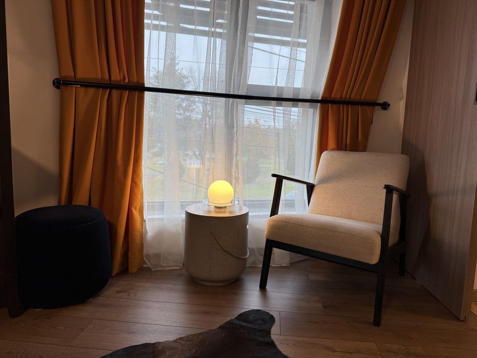 camere inchiriat pentru VIDEO CHAT (pe termen lung)