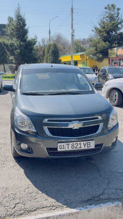 Moshina sotiladi holati ideal Toshkent shahrida yurgan