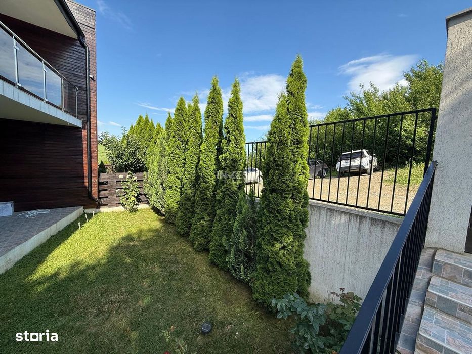 Casa tip duplex, libera, mutare imediata — Rond Pacurari, Iasi