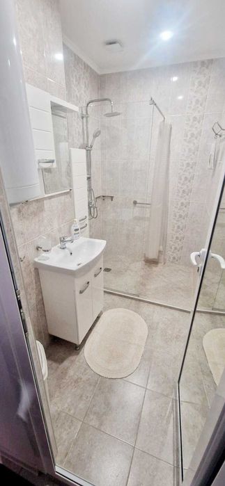 Дава се под наем Двустаен апартамент в Пловдив, Христо Смирненски - 68 кв.м за 398.82 € - Снимка #9