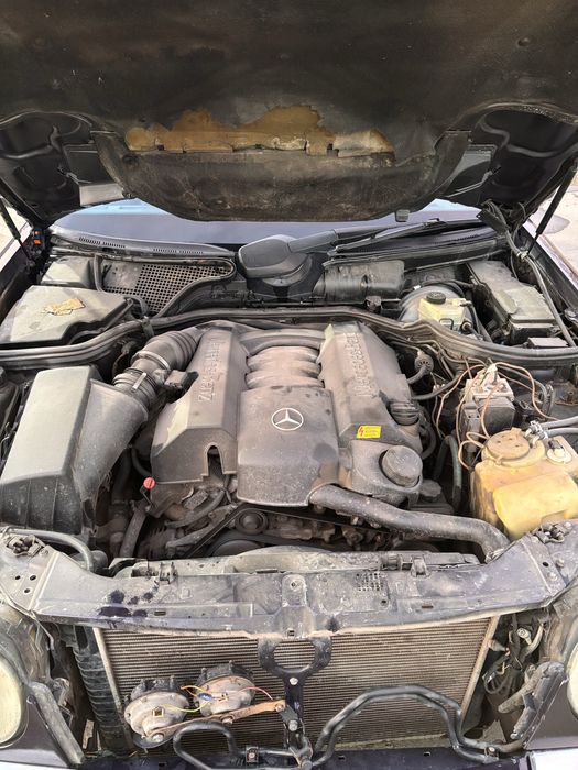 Продам мерса 210