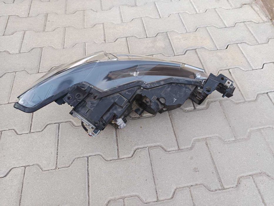 Ляв фар за Мазда 6