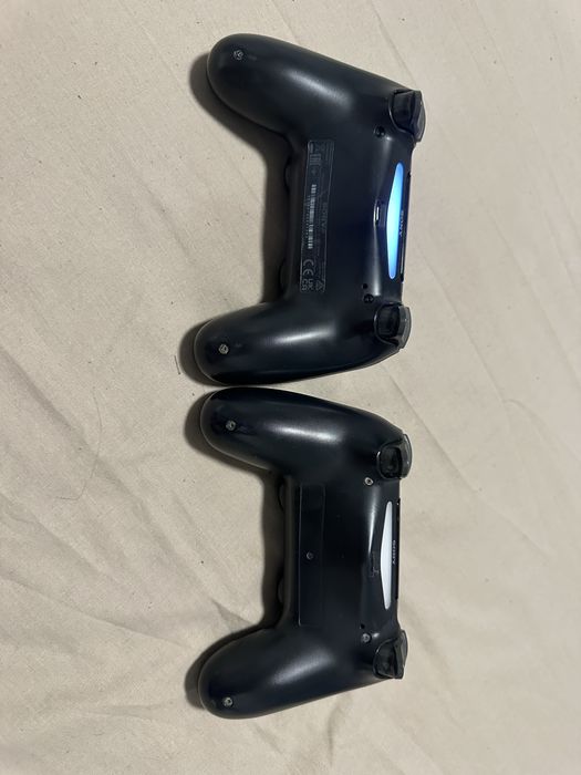 Controller PS4 Dualshock 4 cu statie de incarcare Sony