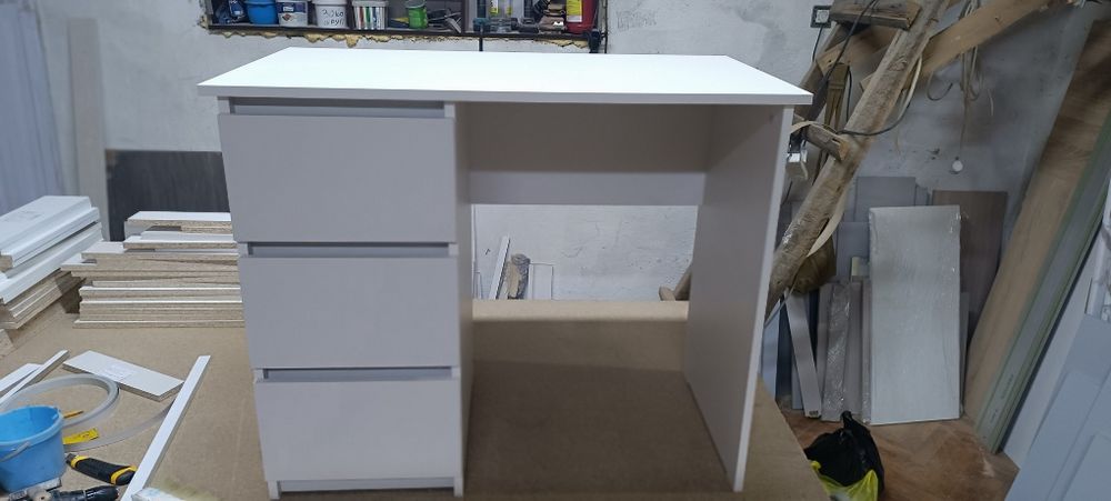 Стол ученика с ЛДСП